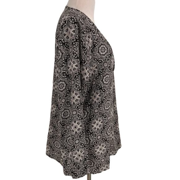 Joie Black & White Print Silk Long Sleeve Blouse Size Large - Picture 6 of 7